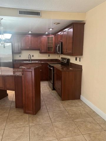 11173 NW 7th Street 10218, Miami, FL 33172