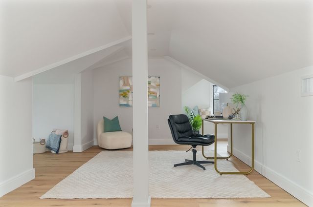 712 Watertown St 712, Newton, MA 02460