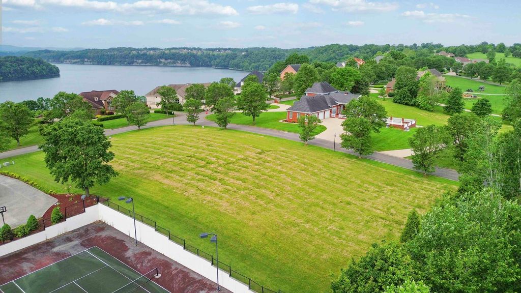 170 Waitsboro Drive, Somerset, KY 42503