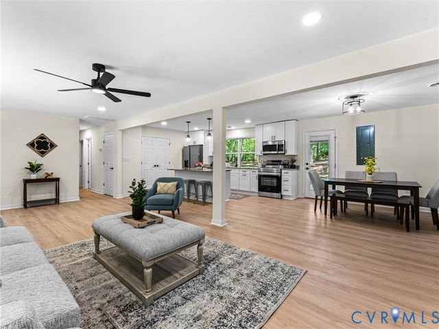 2725 Daphne Ln, Powhatan, VA 23139