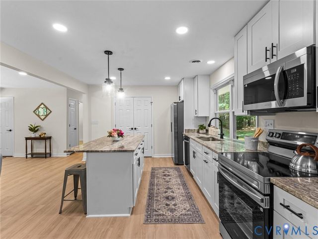 2725 Daphne Ln, Powhatan, VA 23139