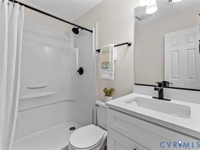 2725 Daphne Ln, Powhatan, VA 23139