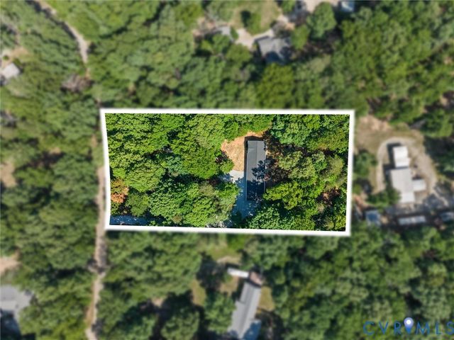 2725 Daphne Ln, Powhatan, VA 23139