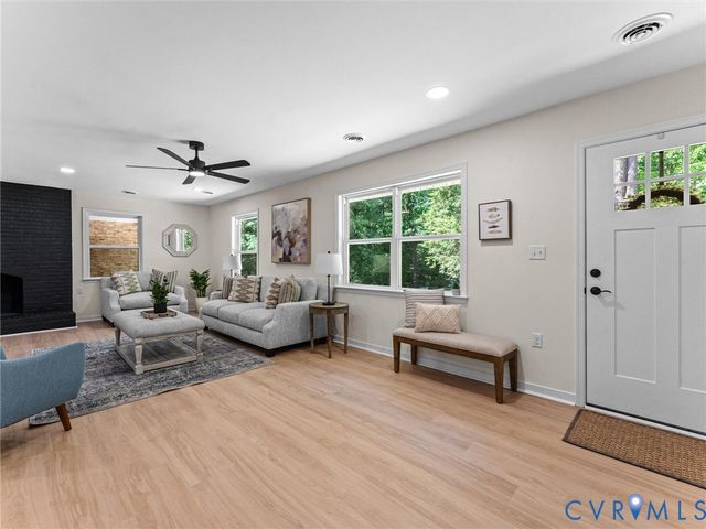 2725 Daphne Ln, Powhatan, VA 23139