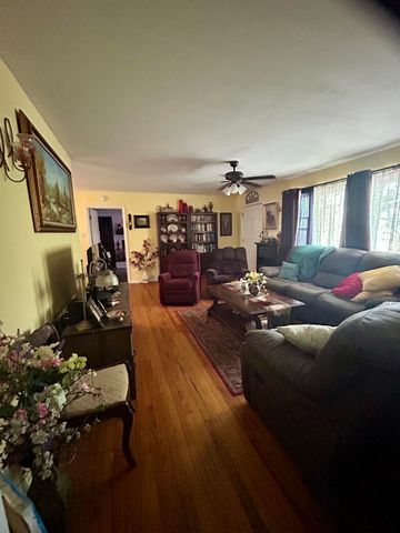 612 Shadowrock Drive, Forsyth, MO 65653