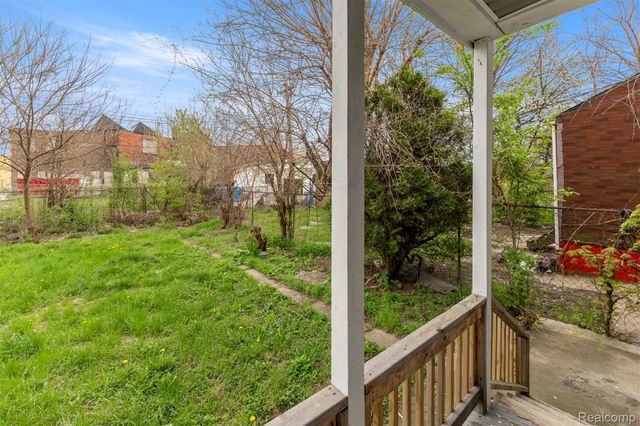 5462 Parker Street, Detroit, MI 48213