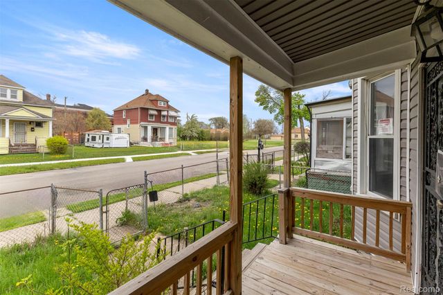 5462 Parker Street, Detroit, MI 48213