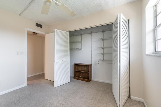 650 Tennis Club Dr 303, Fort Lauderdale, FL 33311