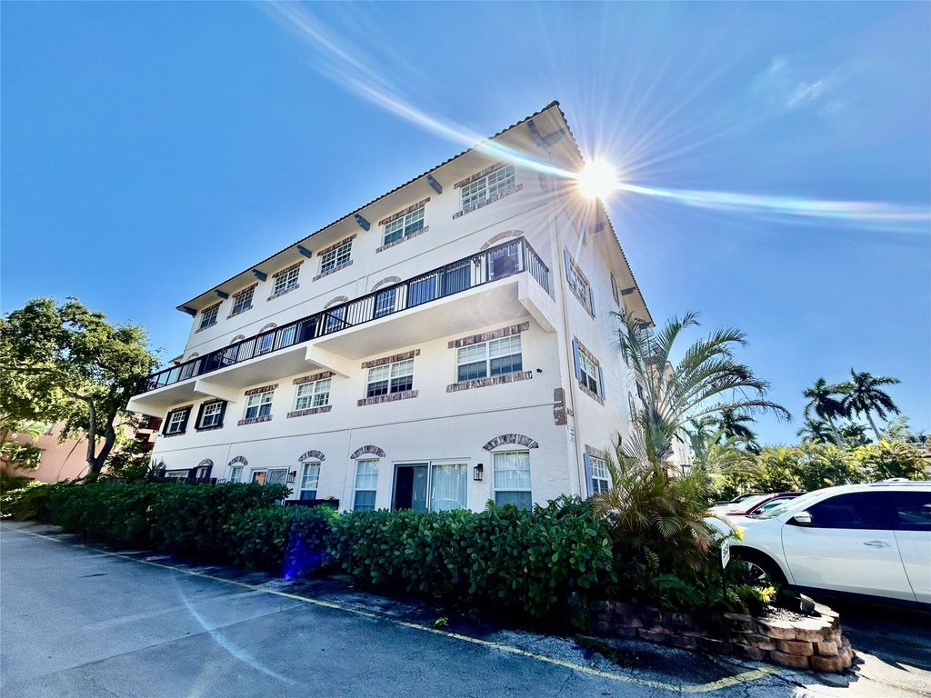 650 Tennis Club Dr 303, Fort Lauderdale, FL 33311