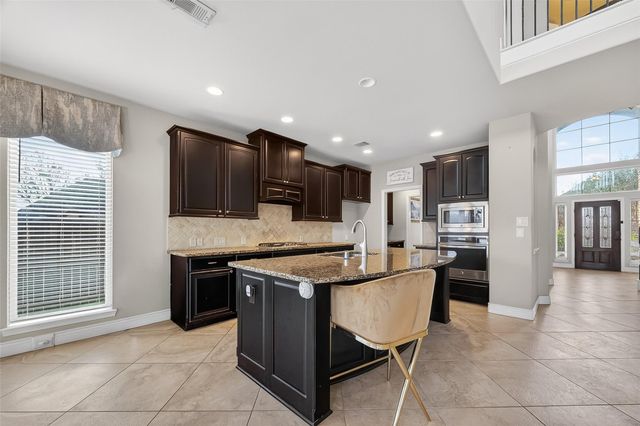 13613 Sunset Harbor Drive, Pearland, TX 77584