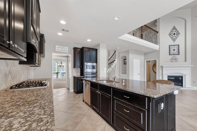 13613 Sunset Harbor Drive, Pearland, TX 77584