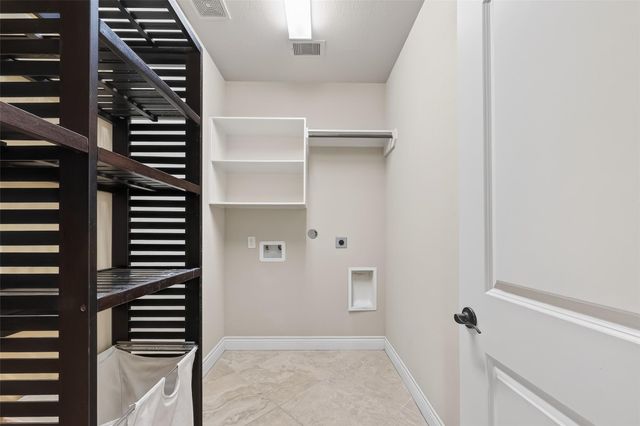 13613 Sunset Harbor Drive, Pearland, TX 77584