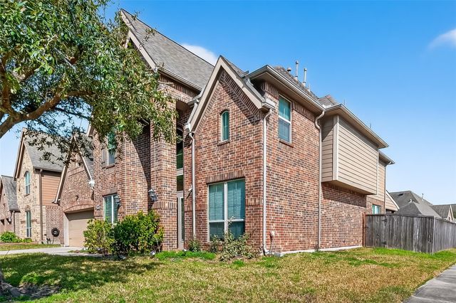 13613 Sunset Harbor Drive, Pearland, TX 77584