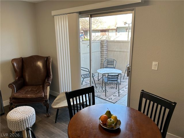 4458 Del Oro Drive, Las Vegas, NV 89102