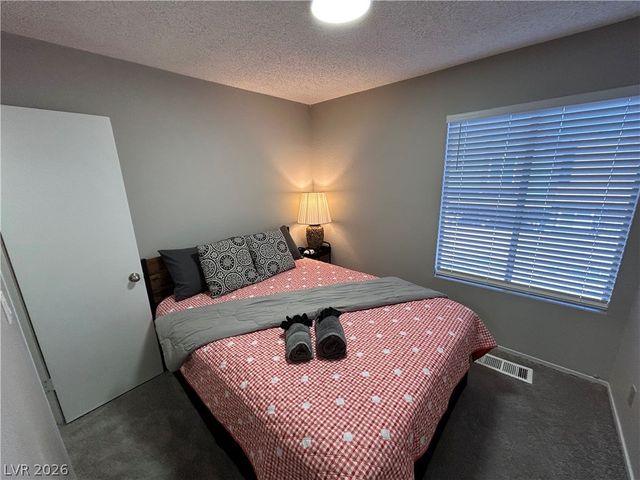4458 Del Oro Drive, Las Vegas, NV 89102