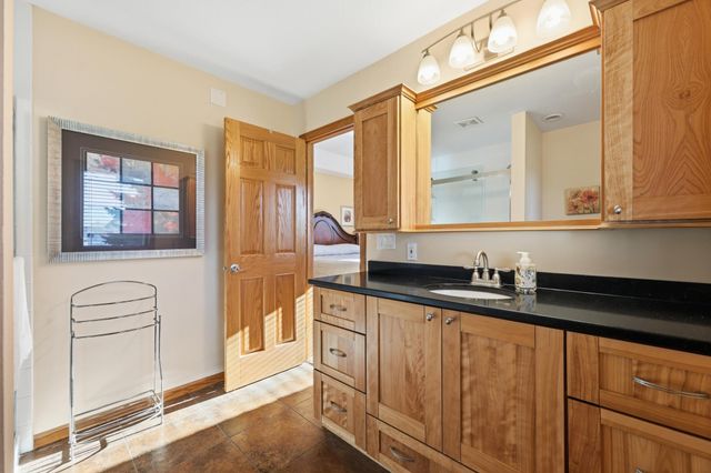 2622 Wheatland Drive S, Fargo, ND 58103