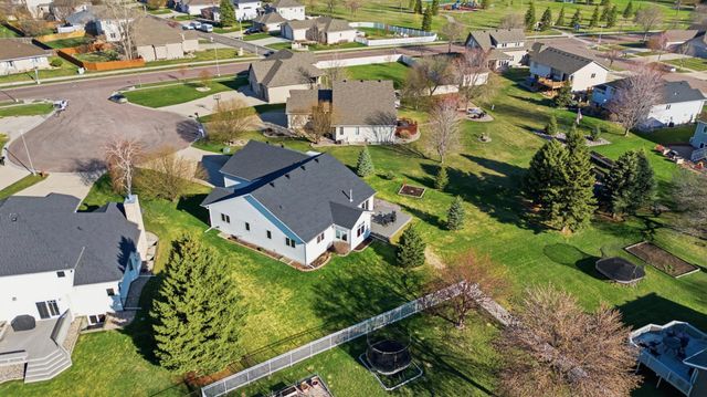 2622 Wheatland Drive S, Fargo, ND 58103