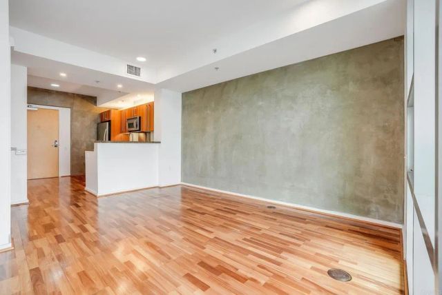 321 10Th Avenue 1303, San Diego, CA 92101