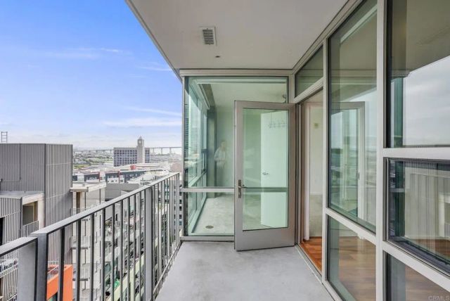 321 10Th Avenue 1303, San Diego, CA 92101