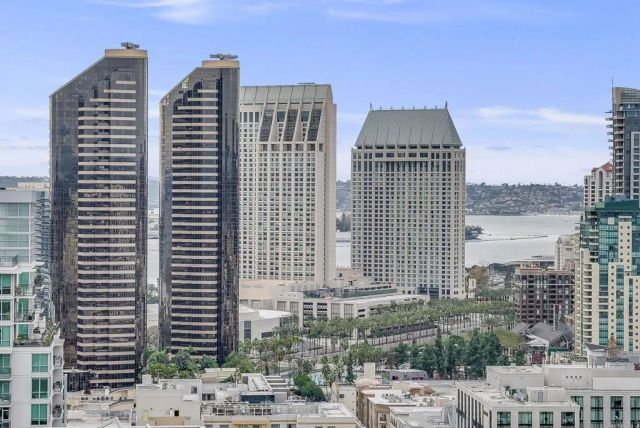 321 10Th Avenue 1303, San Diego, CA 92101
