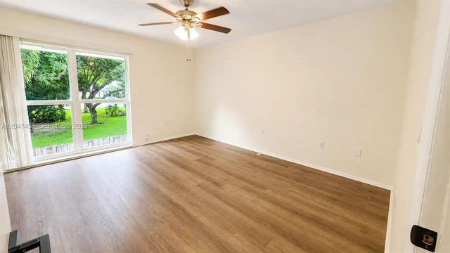 3321 Raleigh Street 3H, Hollywood, FL 33021