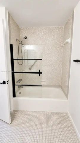 3321 Raleigh Street 3H, Hollywood, FL 33021