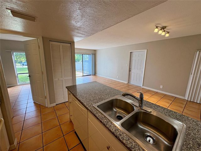 2013 5TH STREET W A, Bradenton, FL 34205