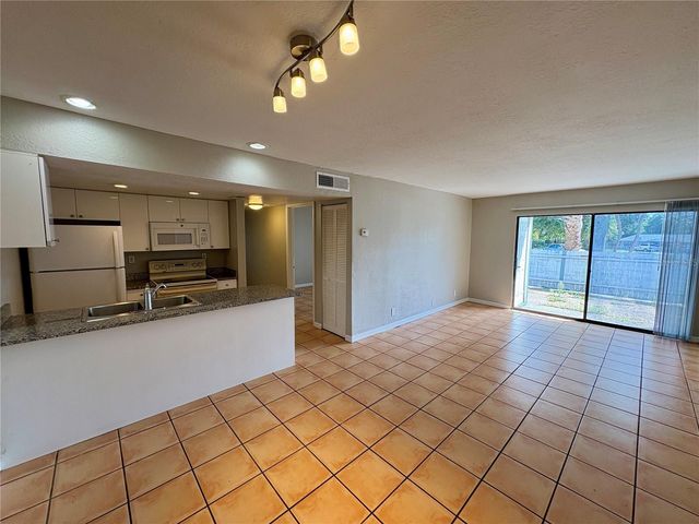 2013 5TH STREET W A, Bradenton, FL 34205