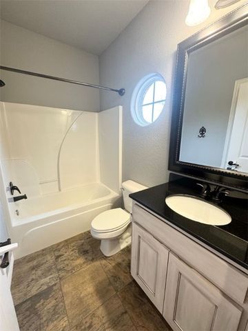 33 Leona Drive, Bella Vista, AR 72715