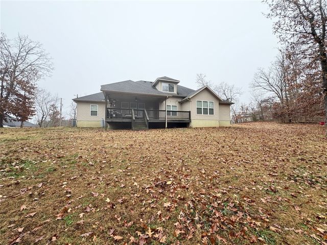 33 Leona Drive, Bella Vista, AR 72715