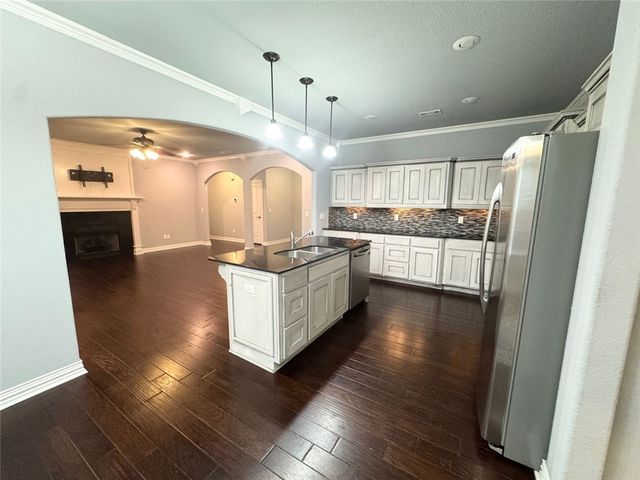 33 Leona Drive, Bella Vista, AR 72715