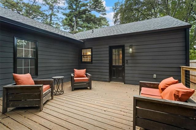 410 Wilkinson Drive SE, Atlanta, GA 30317