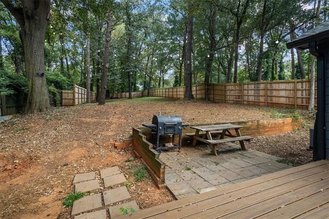 410 Wilkinson Drive SE, Atlanta, GA 30317