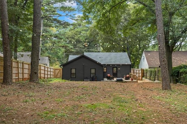 410 Wilkinson Drive SE, Atlanta, GA 30317