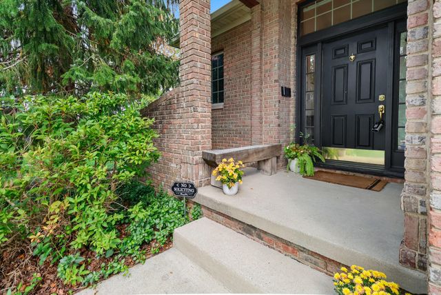 281 Larwick Circle, Valparaiso, IN 46385