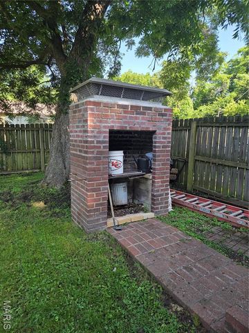 4239 Boles Road, Labadie, MO 63055