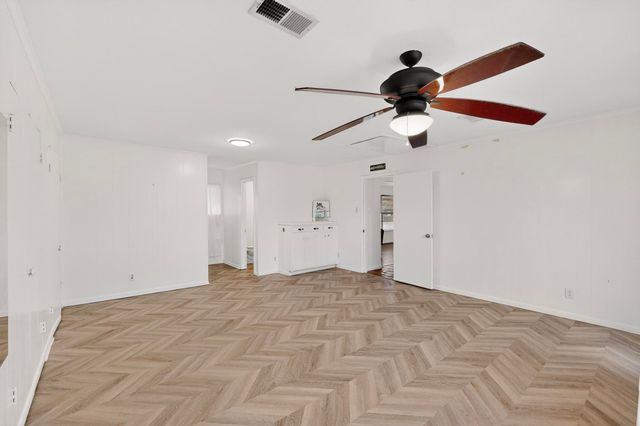 514 W Ridgewood Drive, Garland, TX 75041