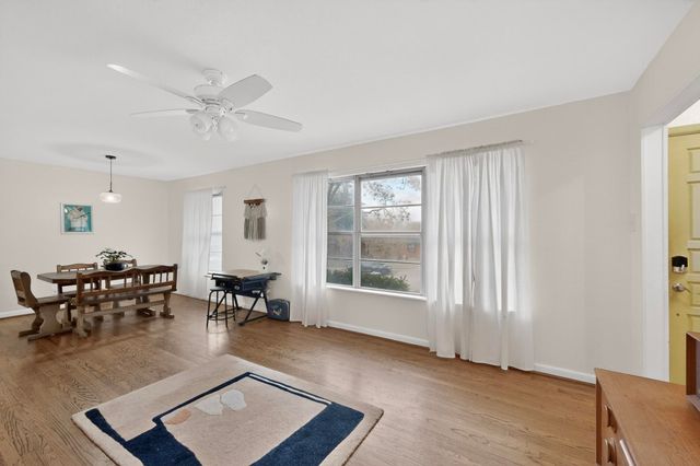 514 W Ridgewood Drive, Garland, TX 75041