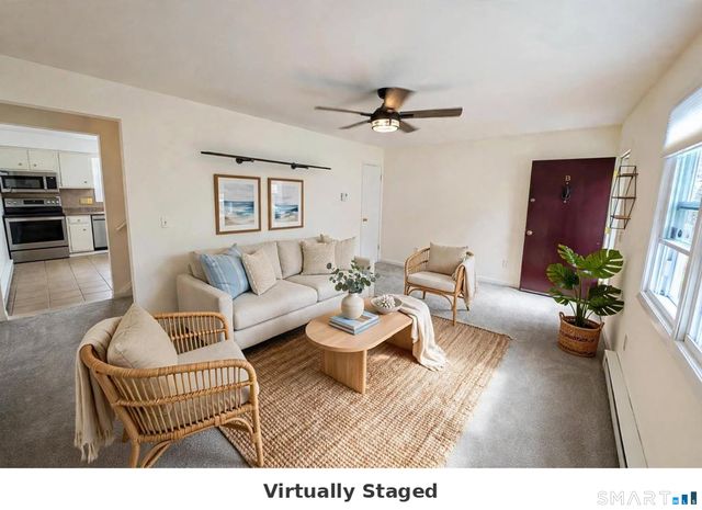 61 Dover Court B, Branford, CT 06405
