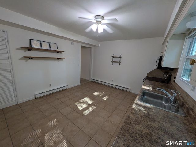 61 Dover Court B, Branford, CT 06405