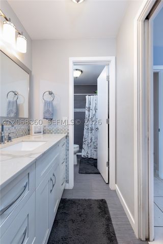 2250 SW 17th Ave, Miami, FL 33145