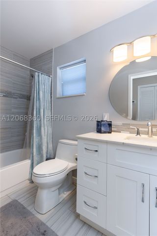 2250 SW 17th Ave, Miami, FL 33145