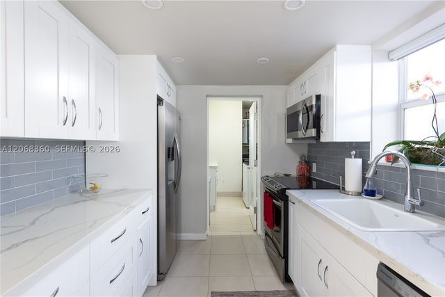 2250 SW 17th Ave, Miami, FL 33145