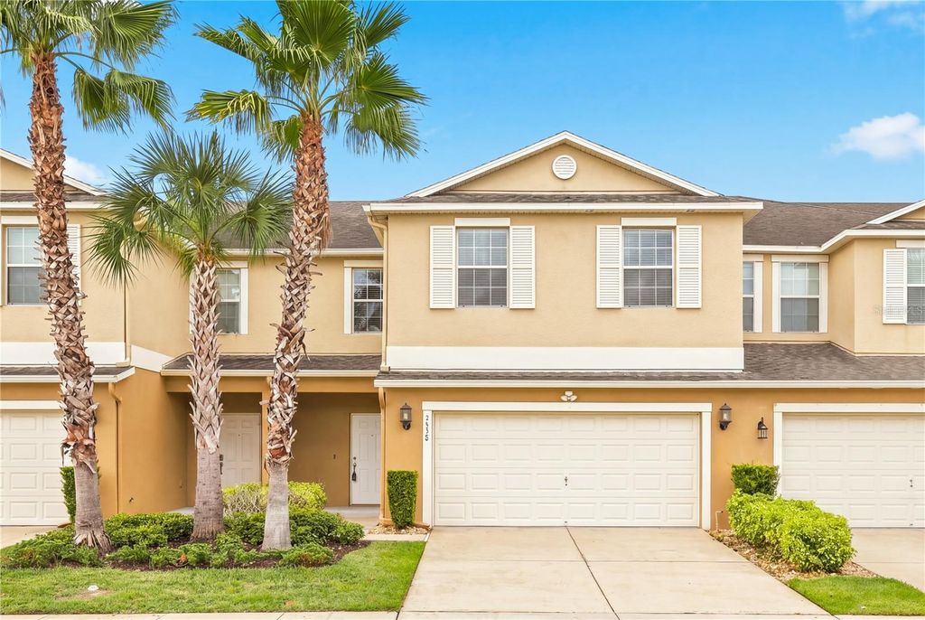 Image 1 of property listing at 3538 RODRICK CIRCLE, Orlando, FL 32824