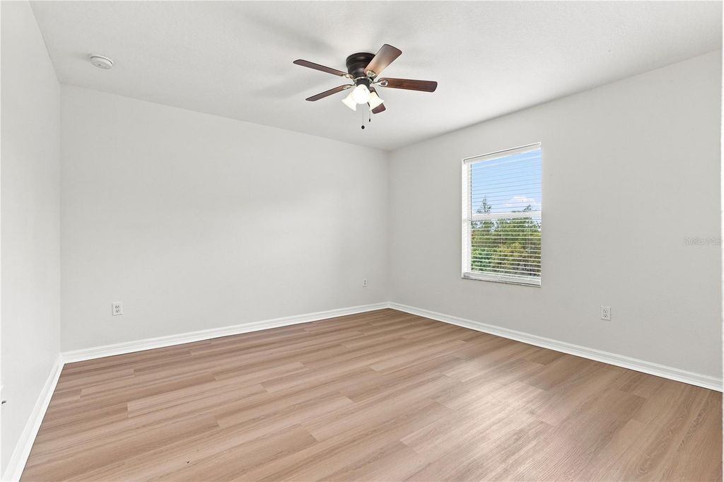 Image 31 of property listing at 3538 RODRICK CIRCLE, Orlando, FL 32824