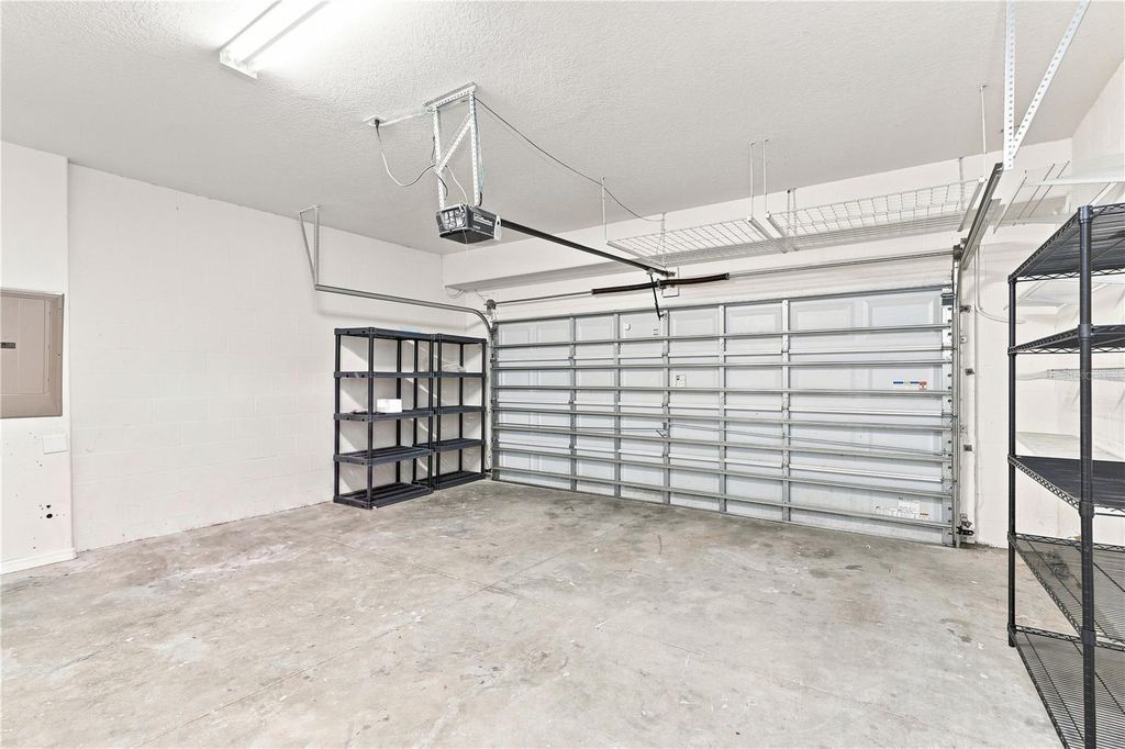 Image 34 of property listing at 3538 RODRICK CIRCLE, Orlando, FL 32824