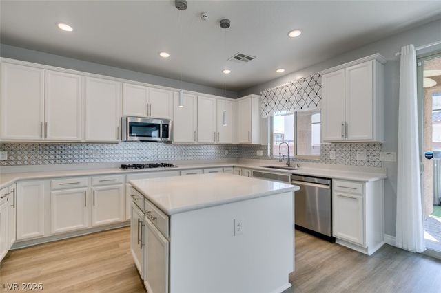 7867 Patagonia Point Court, Las Vegas, NV 89179