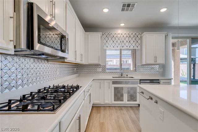 7867 Patagonia Point Court, Las Vegas, NV 89179