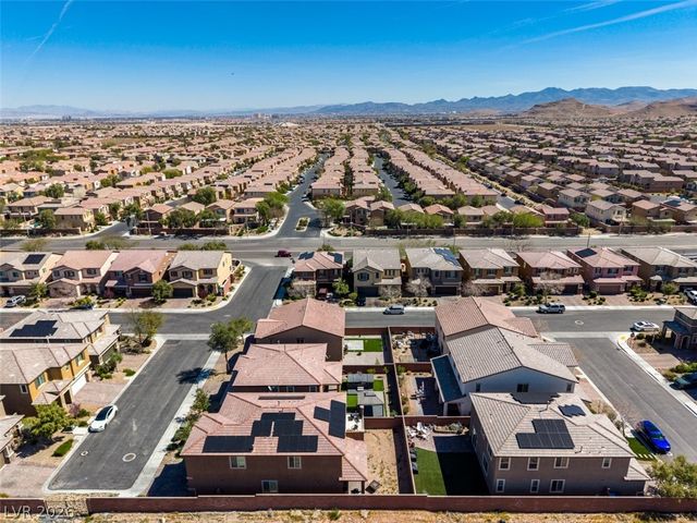 7867 Patagonia Point Court, Las Vegas, NV 89179