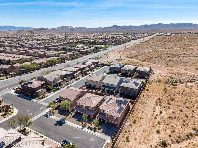 7867 Patagonia Point Court, Las Vegas, NV 89179